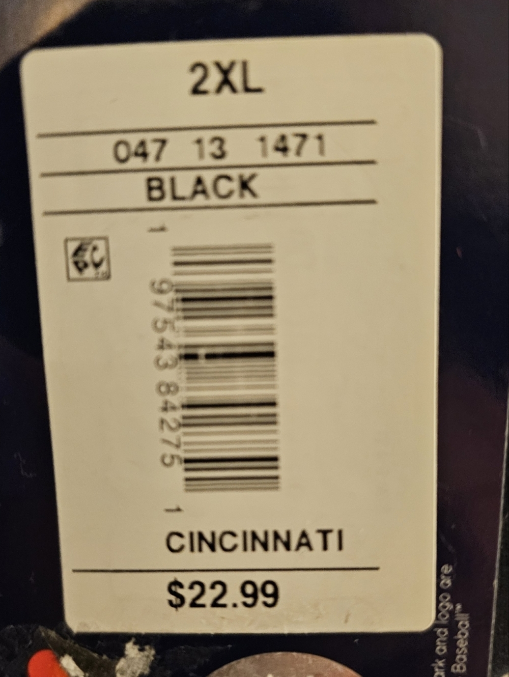 NWT Cincinnati Reds V-Neck T-Shirt. Size: 2XL. - Picture 5 of 5